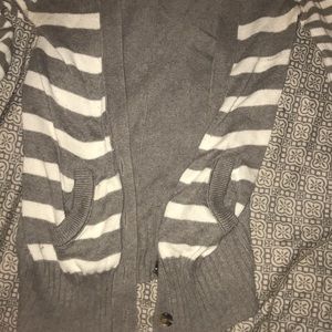 American Eagle Cardigan